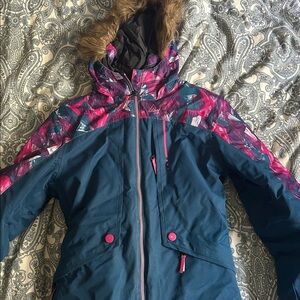 Colorful Winter Jacket with Fur Hood ripzone